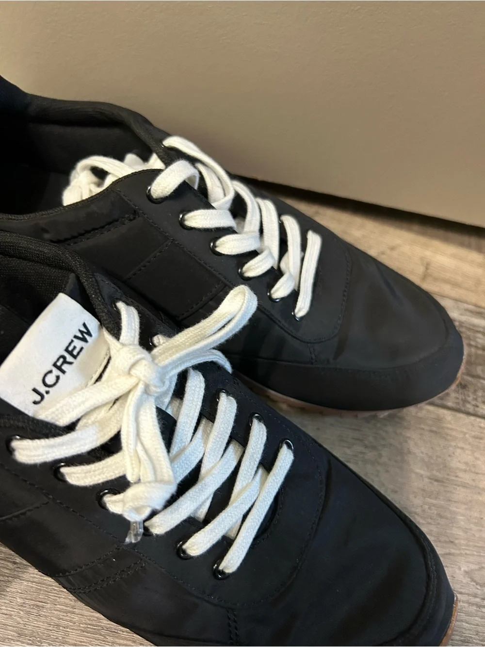 J. Crew Black & Silver Low-Top Athletic trainers Sneaker shoe